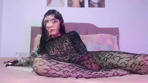 Sophia online show from October 24, 2:34 am