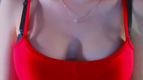 Snapshot of cuty_katy chatting on February 2, 10:28 pm Kate online show from February 2, 10:28 pm