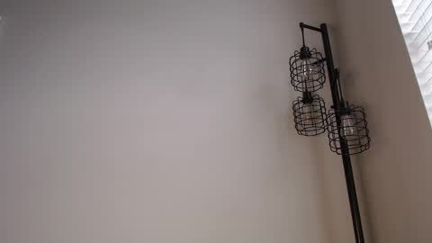 Caleb Vonore online show from December 5, 9:23 pm