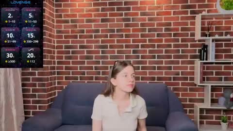 Ashly online show from May 17, 7:12 pm