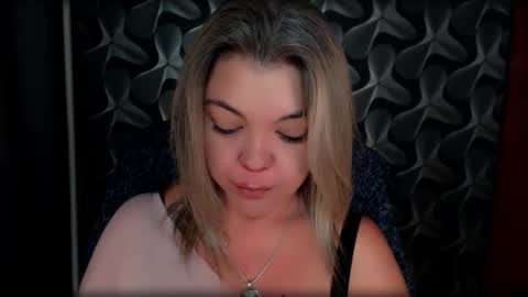 Snapshot of cyberdomme chatting on September 21, 1:31 am Full time mean bitch. online show from September 21, 1:31 am