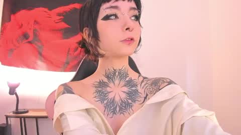 cel I am independent Help me reach 200 thumbs up uwu online show from May 19, 2:57 pm