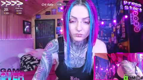 Snapshot of cybernekko chatting on December 5, 1:42 am Neko online show from December 5, 1:42 am