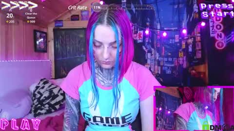 Snapshot of cybernekko chatting on December 4, 4:32 pm Neko online show from December 4, 4:32 pm
