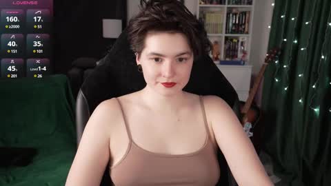 Helen Blossom online show from February 25, 12:03 am