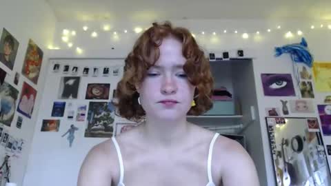 cypresskneez online show from December 3, 8:53 pm