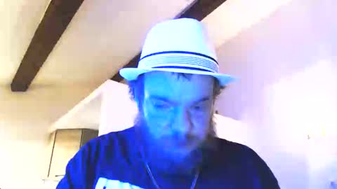 Cyrilhot88 online show from May 18, 1:59 am