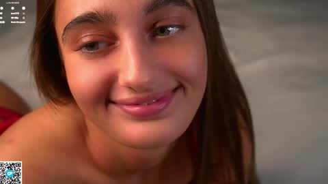 Isabella online show from December 20, 2:51 am