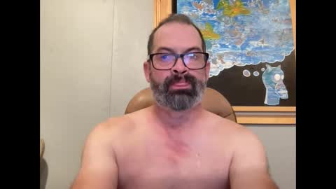 d4ddy858 online show from October 16, 3:06 am