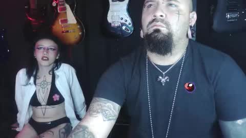 da_dark_room online show from December 1, 9:40 am