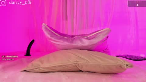 daani_hott online show from June 29, 11:48 pm