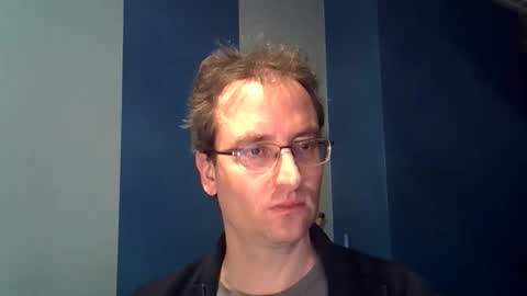 Snapshot of daanschr chatting on February 18, 10:47 pm daanschr online show from February 18, 10:47 pm