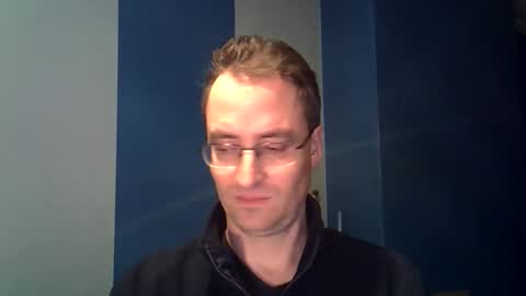 Snapshot of daanschr chatting on March 2, 4:17 am daanschr online show from March 2, 4:17 am