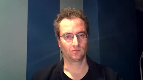 Snapshot of daanschr chatting on February 2, 11:42 pm daanschr online show from February 2, 11:42 pm