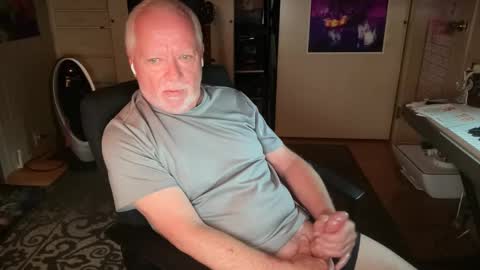 dadbate23 online show from March 27, 11:11 am