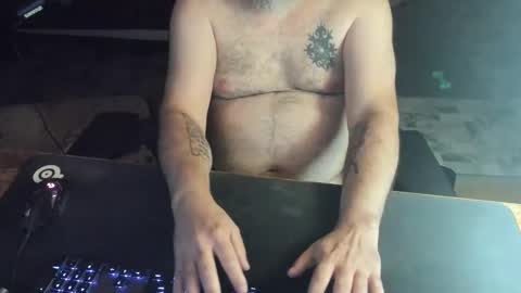 Snapshot of dadbodfatrod chatting on September 14, 6:53 pm Daddy online show from September 14, 6:53 pm