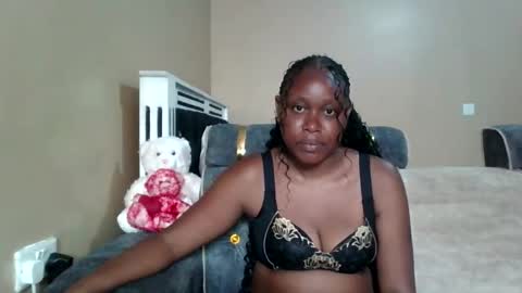 Snapshot of daddies_honey chatting on September 20, 12:52 pm Angel online show from September 20, 12:52 pm