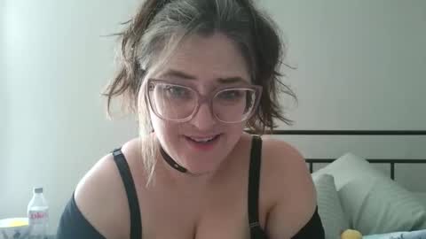 daddies_princesss online show from October 21, 2:32 pm