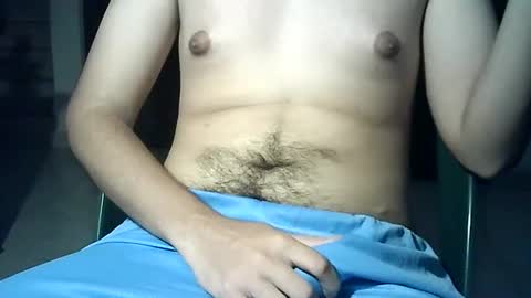 daddiesboy0811 online show from September 28, 8:45 am