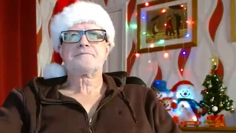 Brian ... online show from December 16, 9:20 pm