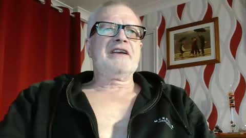 Brian ... online show from March 10, 9:07 pm