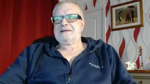 Brian ... online show from April 9, 8:03 pm