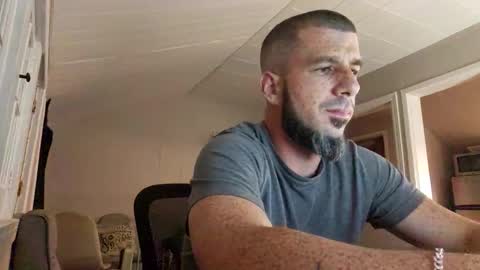 daddo1477 online show from November 17, 3:42 am