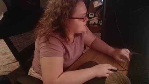 DaddysLilToy online show from March 3, 4:58 pm