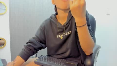 daddy_darcks online show from September 8, 8:30 pm