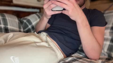 Leo online show from February 6, 9:17 pm