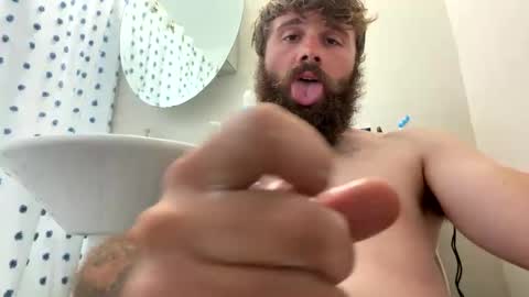 daddydthatsme online show from June 10, 10:30 pm