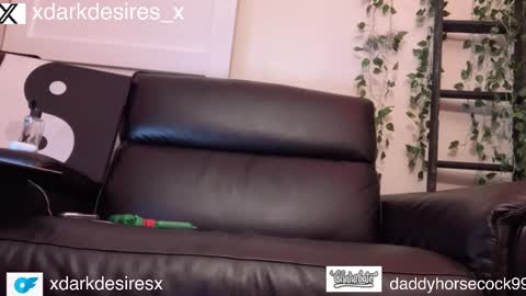 Snapshot of daddyhorsecock99 chatting on March 1, 8:02 am daddyhorsecock99 online show from March 1, 8:02 am