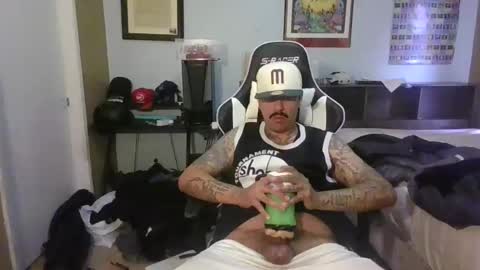 daddyjayare760 online show from March 1, 4:44 pm