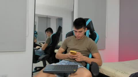 daddyrich4u online show from May 8, 1:44 am