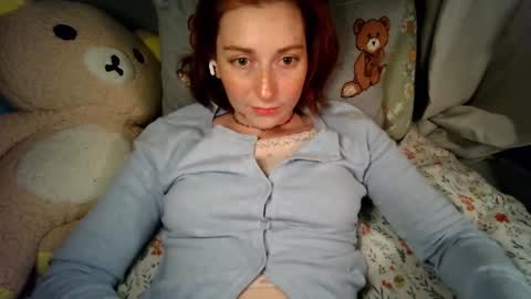 Saoirse online show from September 26, 4:09 am