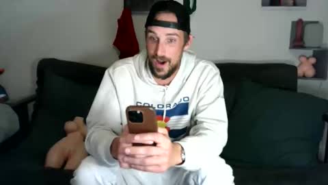 DadGoesWild online show from May 13, 2:32 am