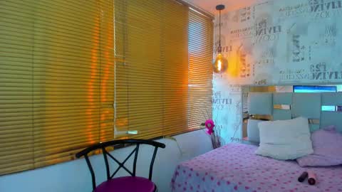 dafne_20 online show from October 7, 8:16 pm