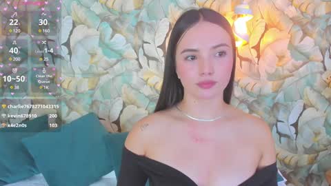 Dafne  online show from March 4, 1:01 am