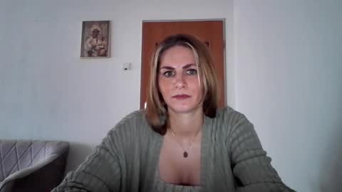 Snapshot of dagmariepiquant chatting on February 6, 10:58 am Dagmarie online show from February 6, 10:58 am