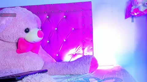    online show from February 19, 8:44 am