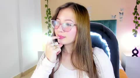 Dahlia online show from November 30, 8:43 am