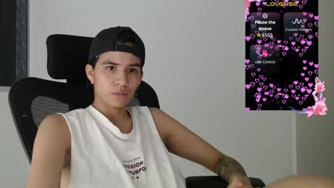 lorena online show from May 2, 3:34 am