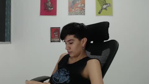 lorena online show from May 29, 2:42 am