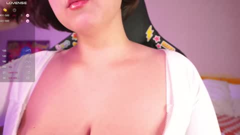 Snapshot of daien_halpert chatting on March 6, 8:59 pm Cute DianaOnline mostly at 8pm-0000 am UK TimeTuesday and Wednesday off online show from March 6, 8:59 pm