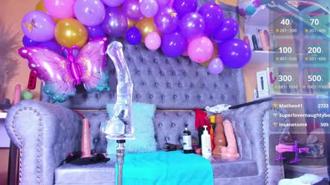  Loren  online show from January 1, 5:01 am