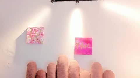 D A I S Y  online show from October 1, 11:20 am
