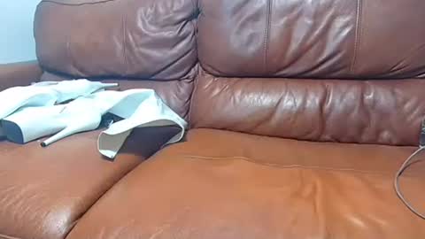 Daisy Aqua online show from February 20, 3:12 am