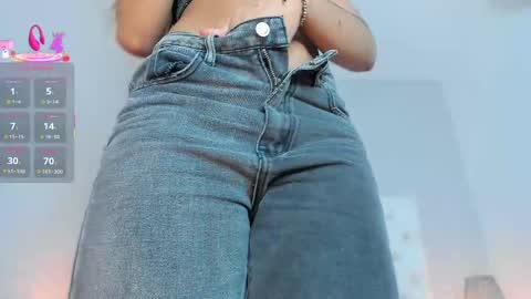 Snapshot of daisy_lit chatting on September 16, 1:07 am Daisy online show from September 16, 1:07 am
