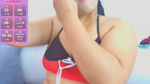 Daisy Price online show from October 25, 11:42 am