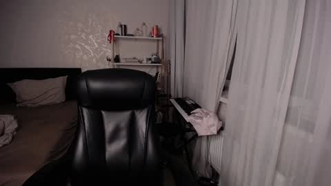 Snapshot of daisy_yori chatting on December 8, 5:22 pm Yori online show from December 8, 5:22 pm